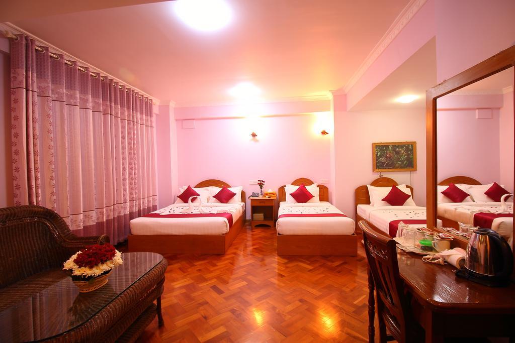 Hotel United Mandalay Exterior foto