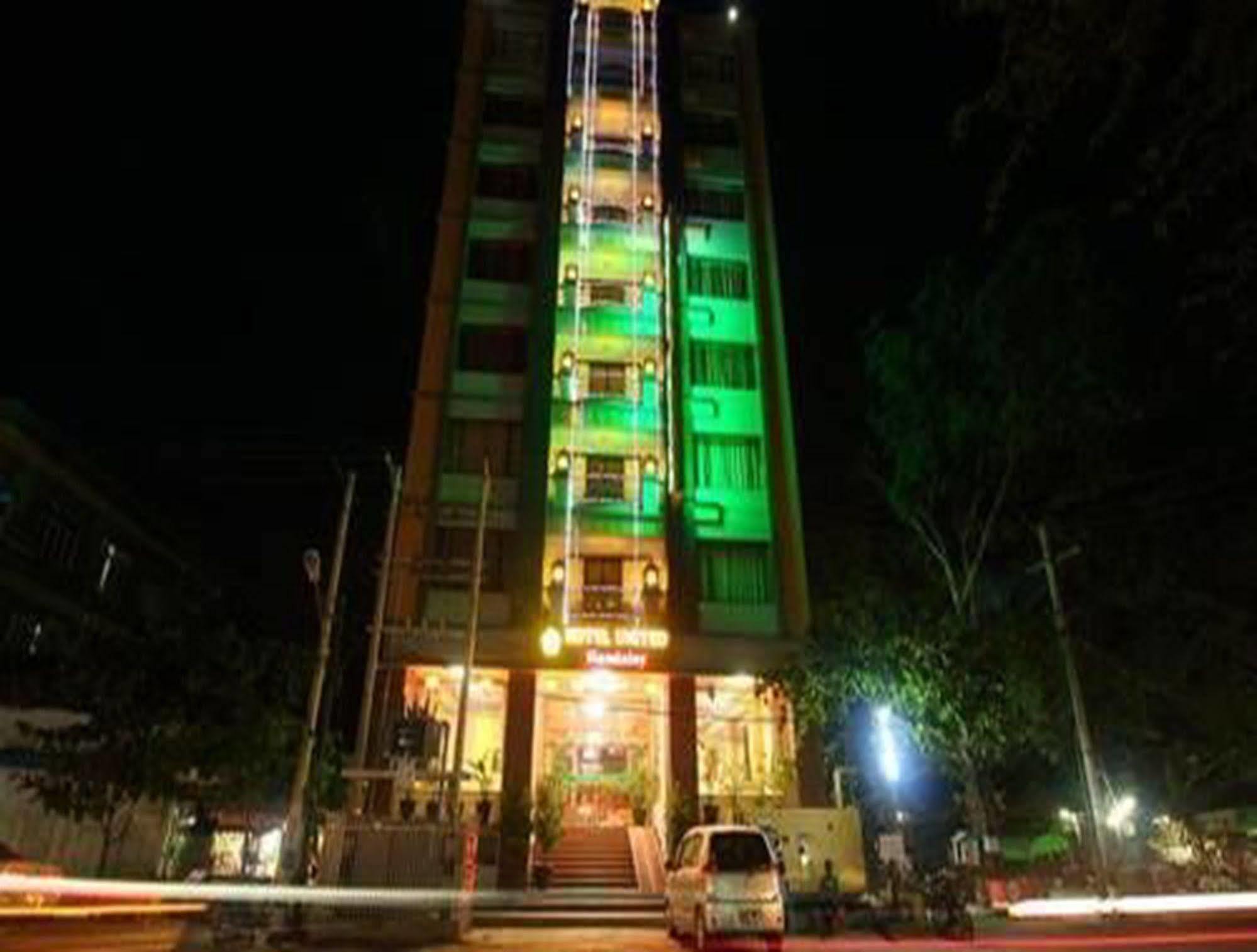 Hotel United Mandalay Exterior foto