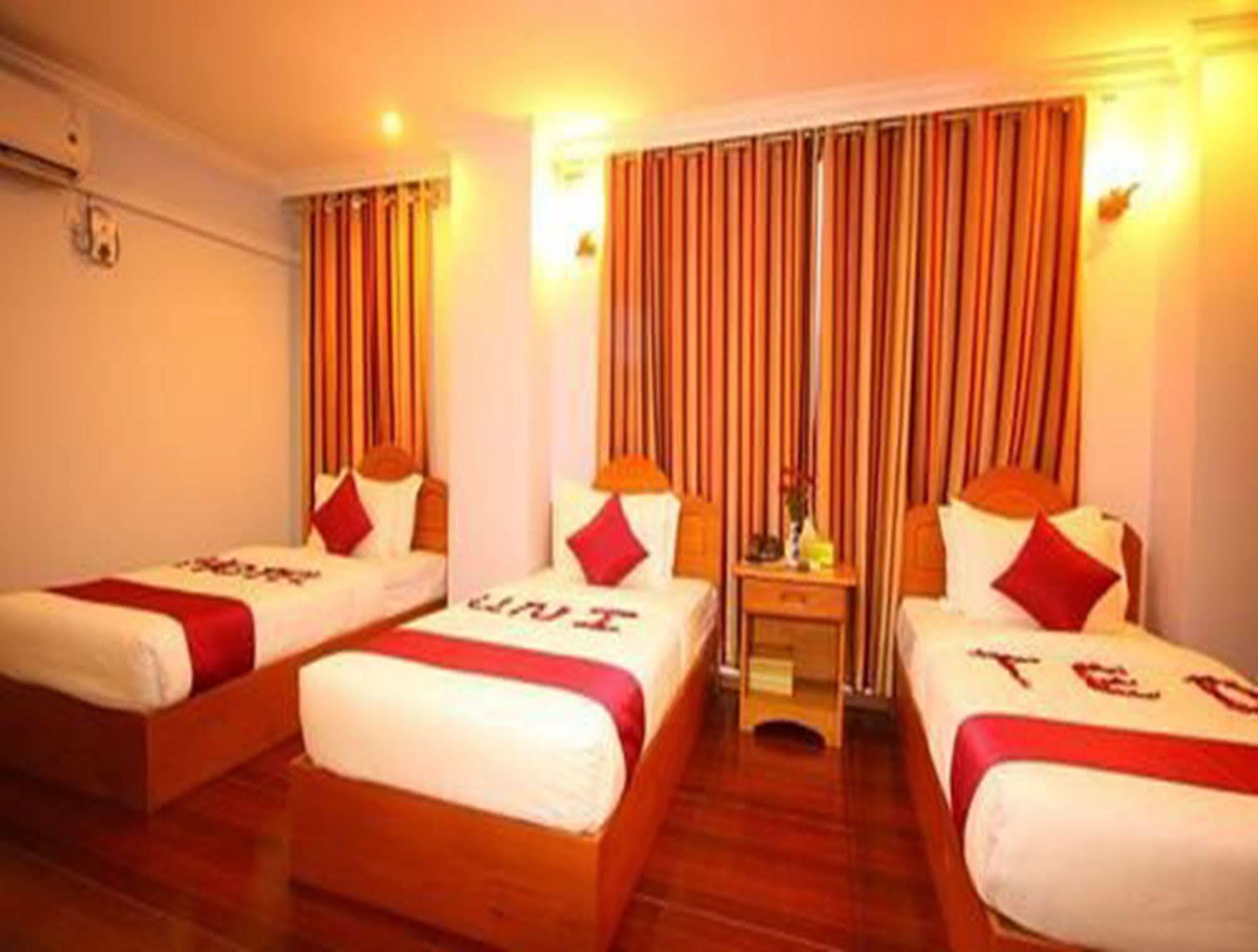 Hotel United Mandalay Exterior foto